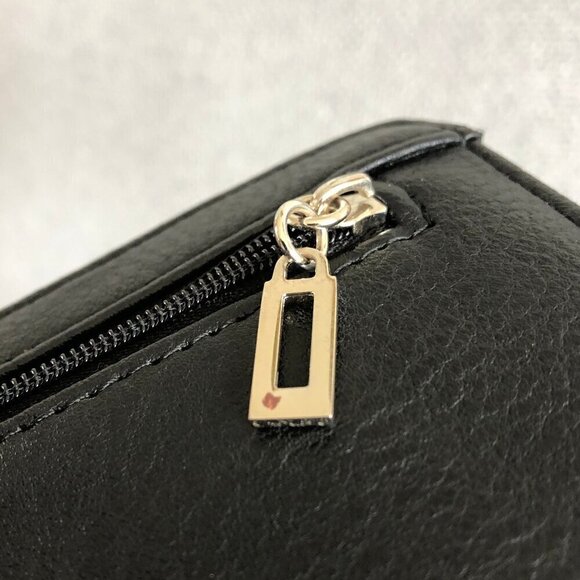 VINTAGE GUESS 1981 Black Leather Wallet Clutch Strap Studded Silver Hardware - Picture 12 of 14